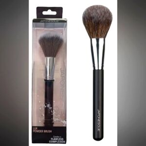 JAPONESQUE Flawless Finish Lux Powder Compact Makeup Ultra Soft Brush Tool NWT